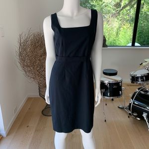 Tahari Navy Square Neck Sleeveless Dress